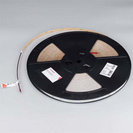 svetodiodnaya-lenta-ic-a78-10mm-48v-warm3000-4-wm-ip20-2835-50m_9980