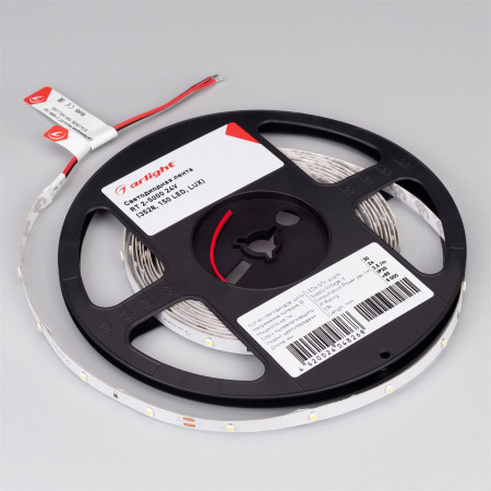 svetodiodnaya-lenta-rt-2-5000-24v-cool-8k-0.5x-3528-150-led-lux_4812