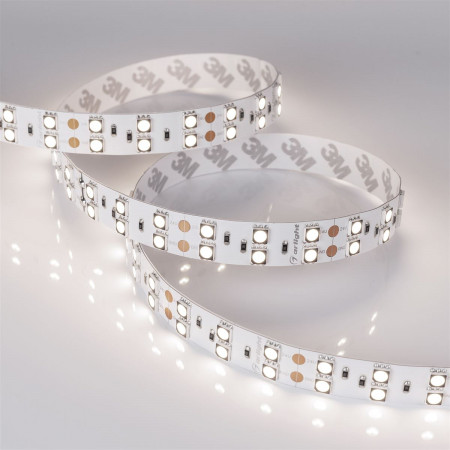 svetodiodnaya-lenta-rt-2-5000-24v-day4000-2x2-5060-600-led-cri98_8845