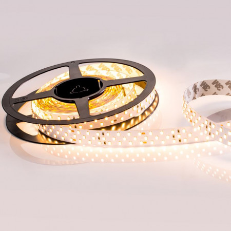 svetodiodnaya-lenta-rt-2-5000-24v-day4000-3x2-2835-1260-led-lux_3905