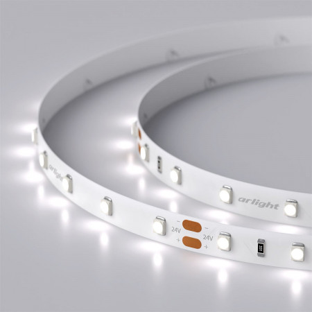 svetodiodnaya-lenta-rt-2-5000-24v-white6000-3528-300-led-lux_9565