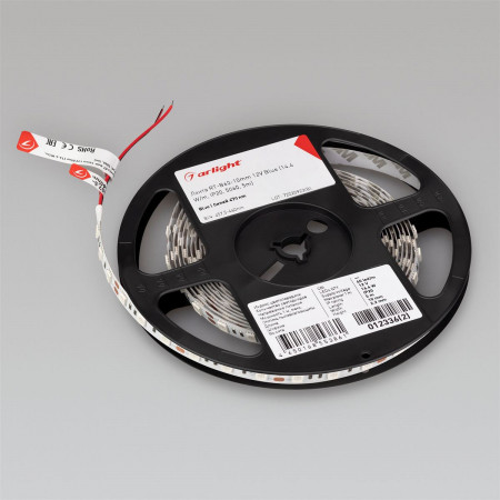 svetodiodnaya-lenta-rt-b60-10mm-12v-blue-14.4-wm-ip20-5m_3999