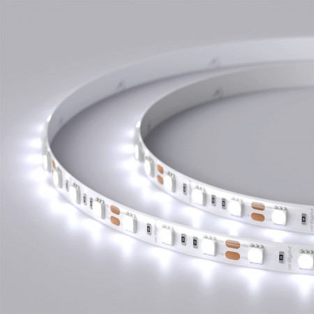 svetodiodnaya-lenta-rtw-2-5000se-12v-cool-2x-5060-300-led-lux_9071