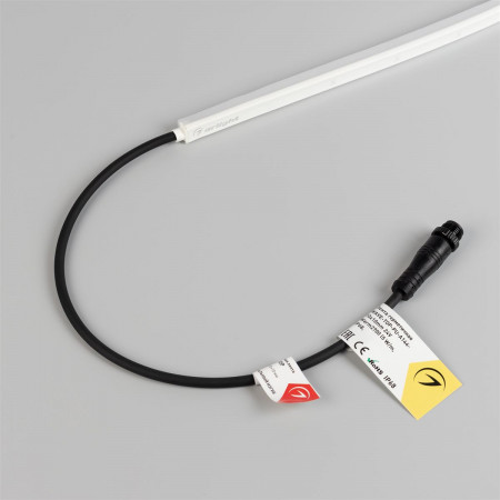 svetodiodnaya-lenta-germetichnaya-wave-top-pu-a144-10x10mm-24v-day4000-5-wm-ip68-1m-wire-x1_13944